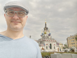 Контрольная прогулка по Саратову с 10-летним временным лагом встретила пятничным запустением улиц и, к большому сожалению, отсутствием краеведческой литературы в продаже, но с хорошей погодой в утешение.…